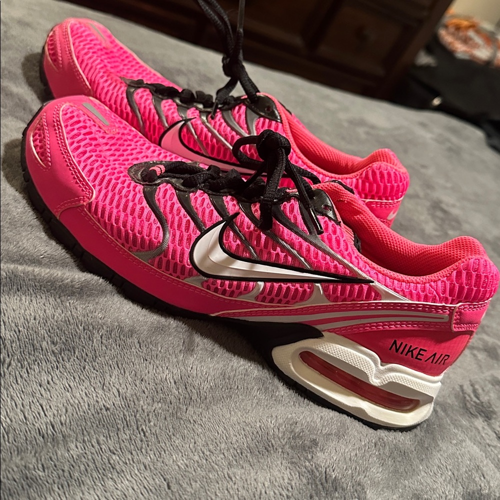 Nike Air Pink and Black Running Shoes